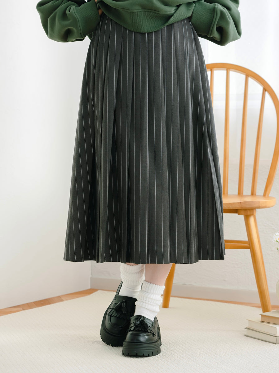 厚底タッセルローファー