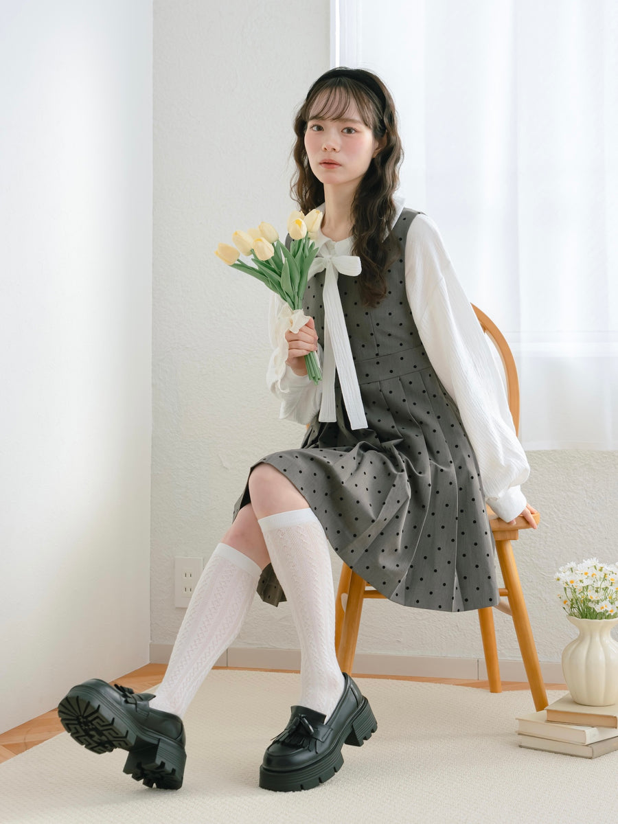 厚底タッセルローファー