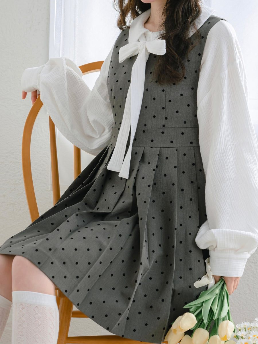 ドットジャンパースカート