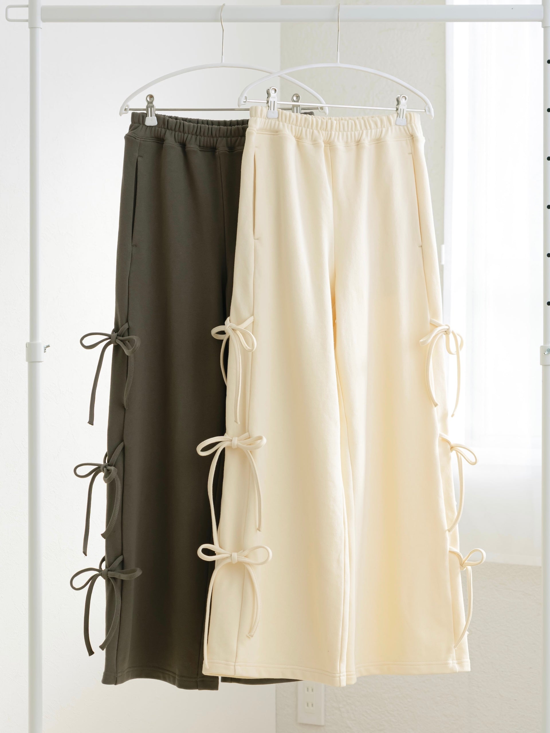 サイドリボンスウェットパンツ