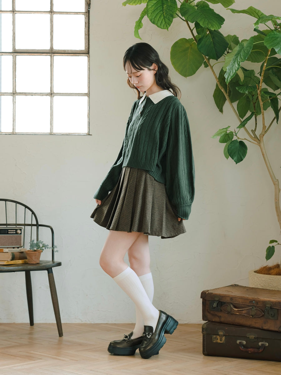 スクールライクケーブルニット