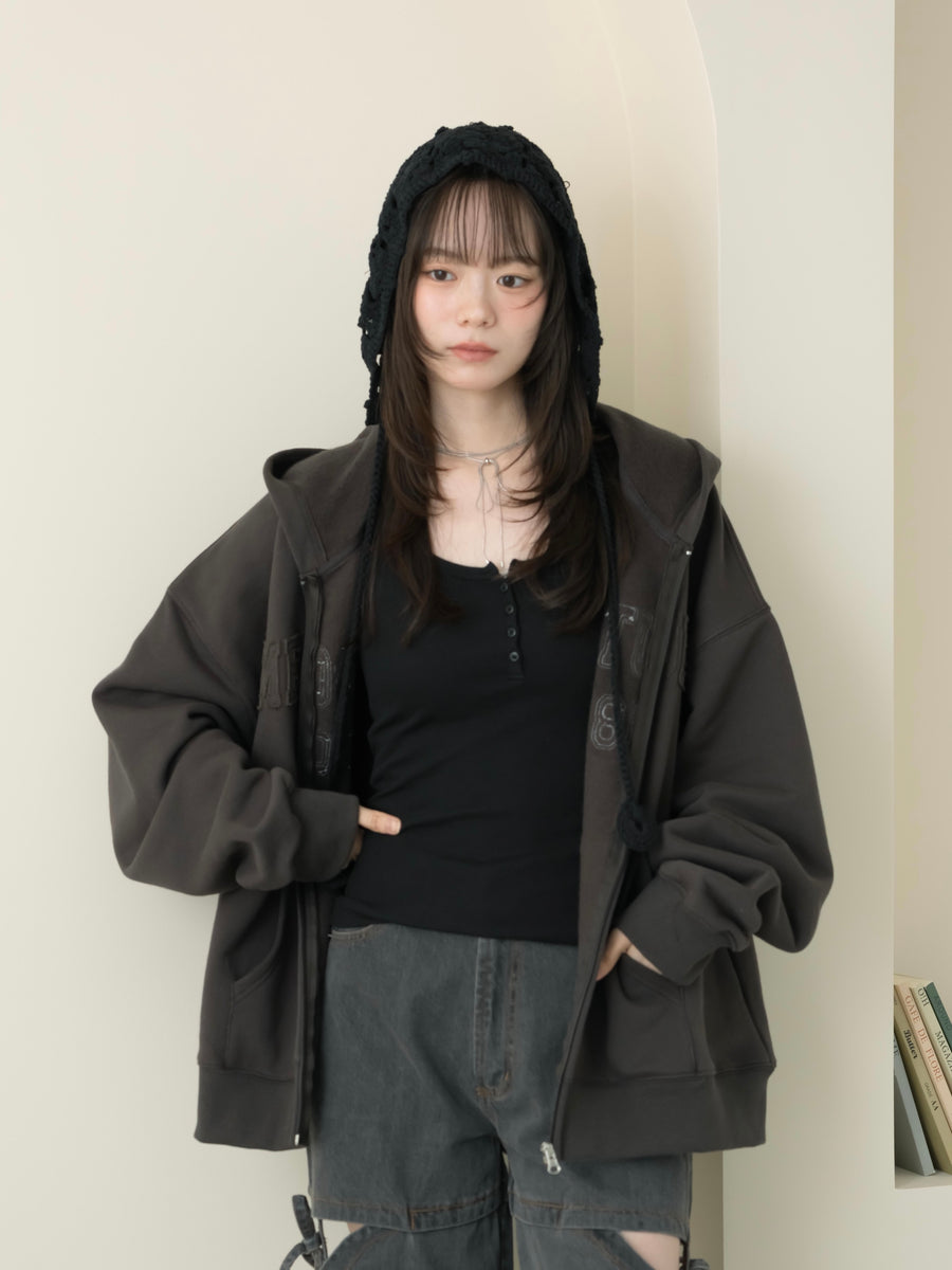 カットオフデニムパンツ【10月13日発売開始】