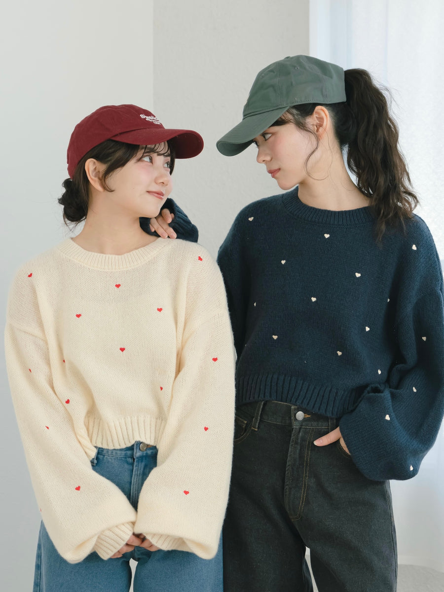 ハート刺繍ゆるニット