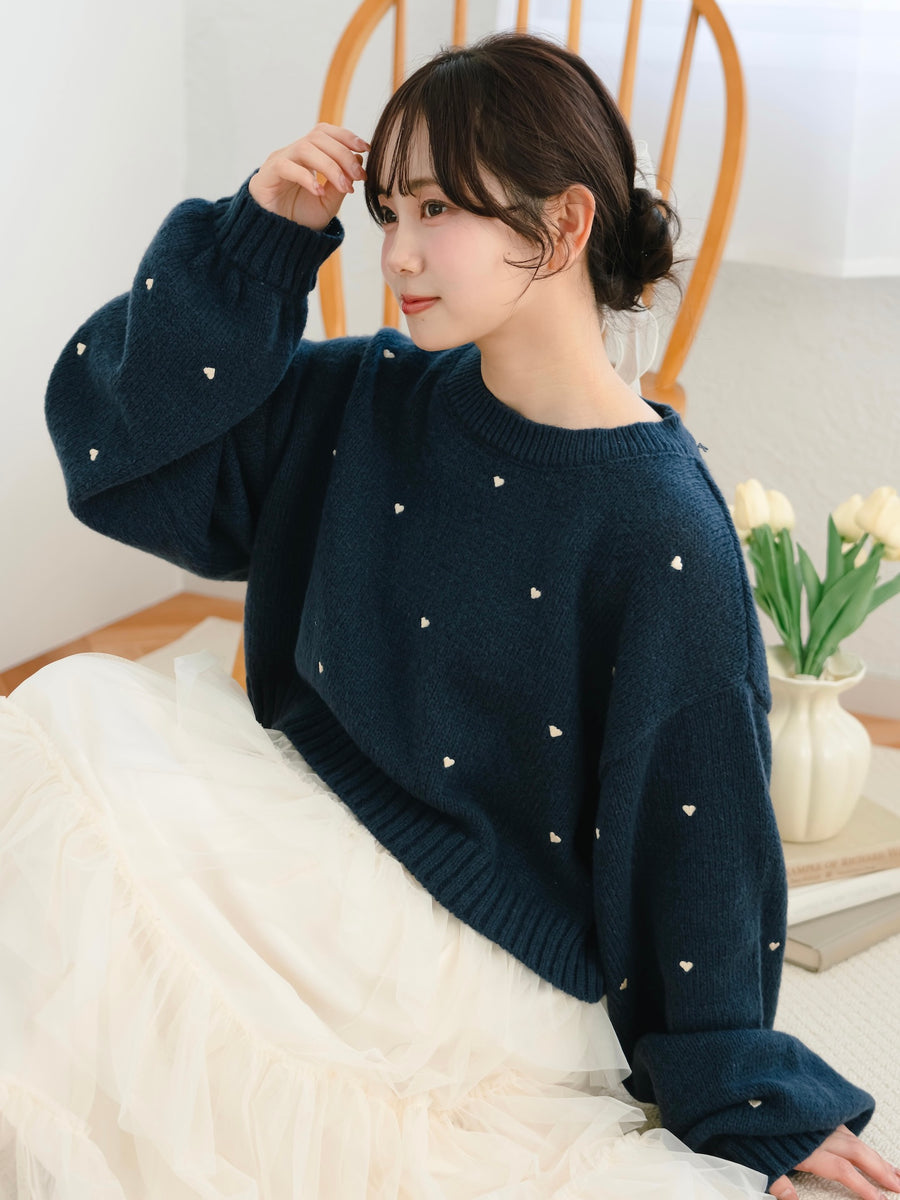 ハート刺繍ゆるニット
