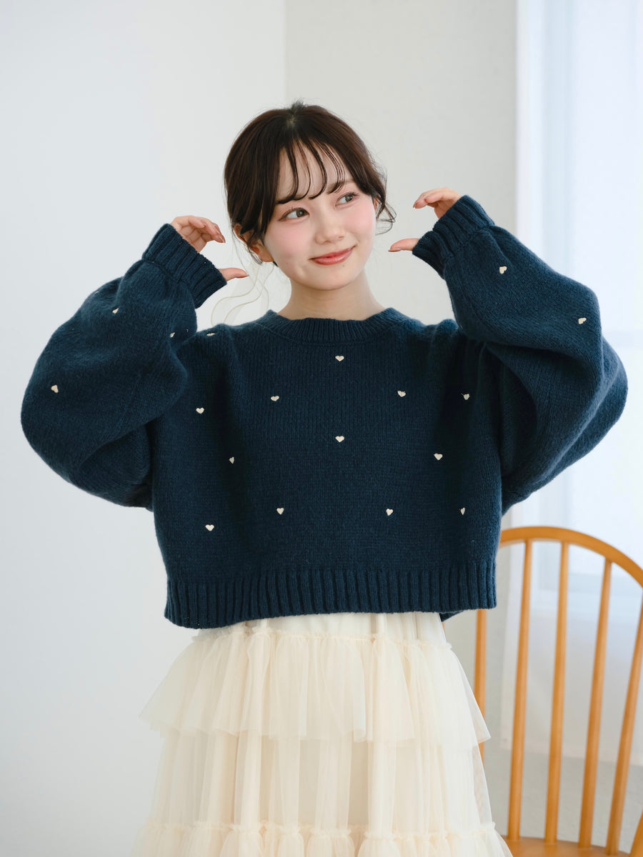 ハート刺繍ゆるニット