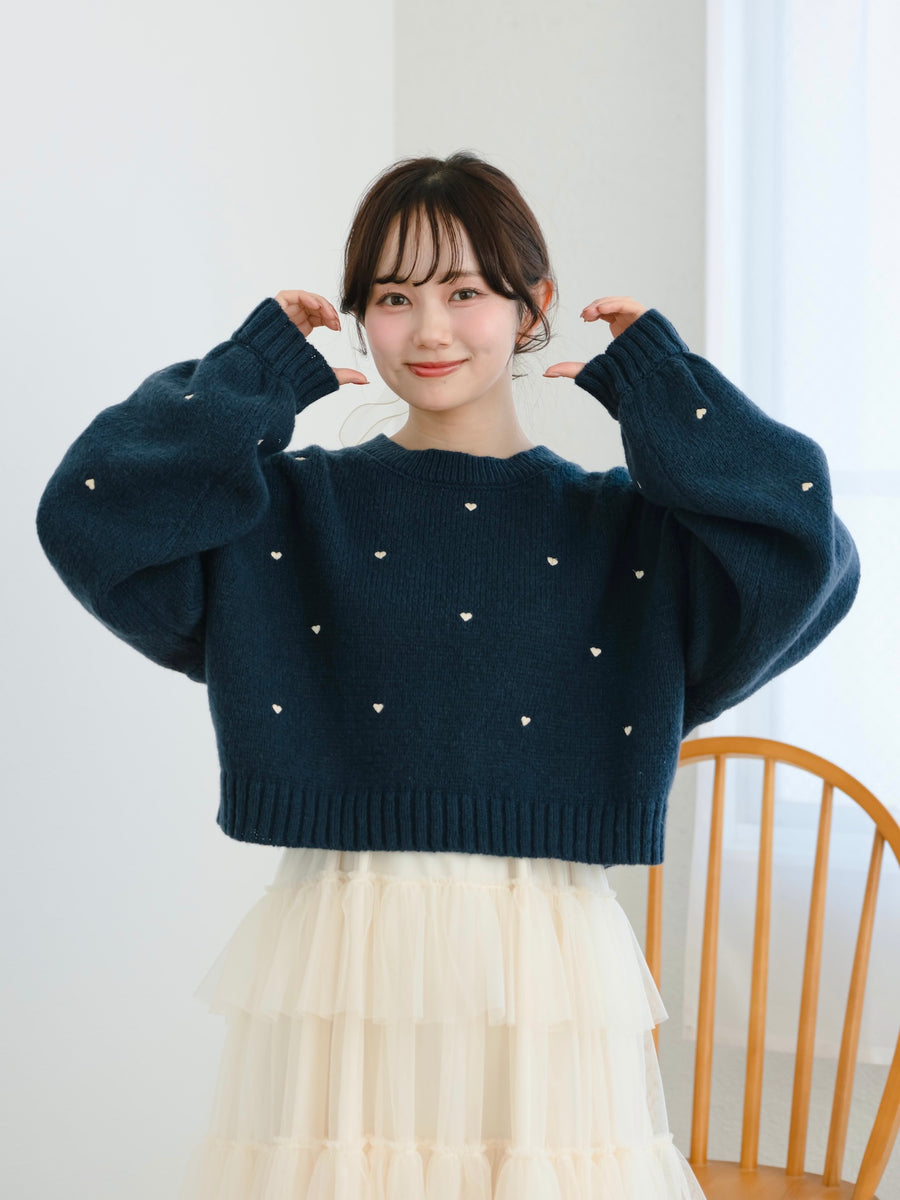 ハート刺繍ゆるニット