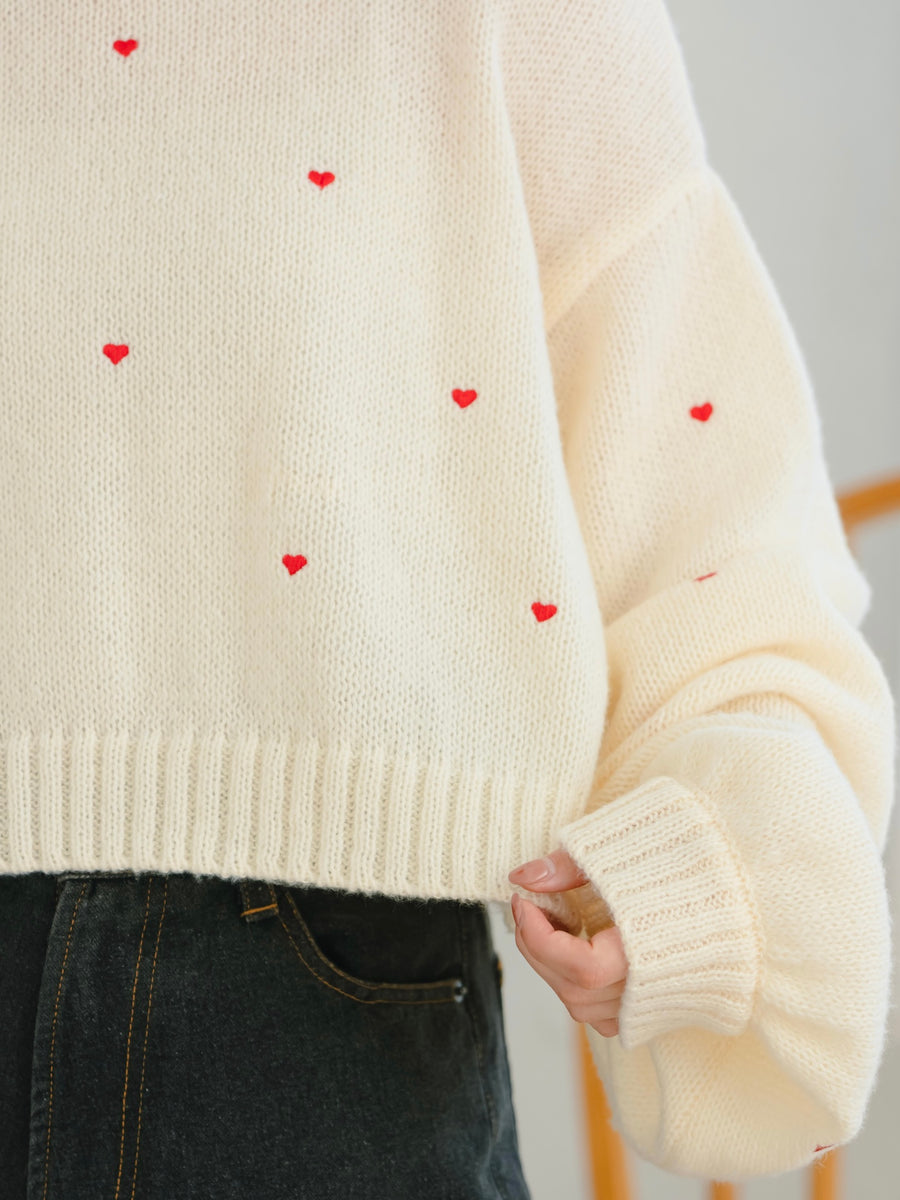 ハート刺繍ゆるニット