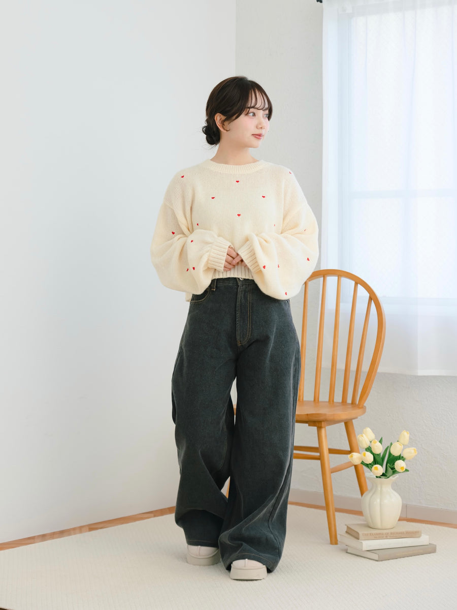ハート刺繍ゆるニット