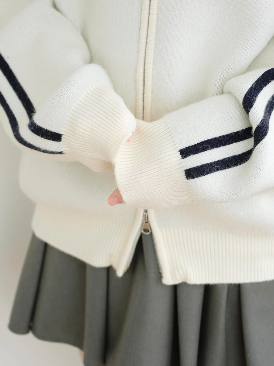 ダブルジップトラックニット