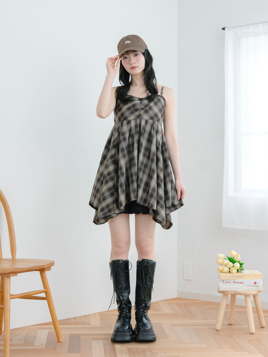 フリルショートパンツ