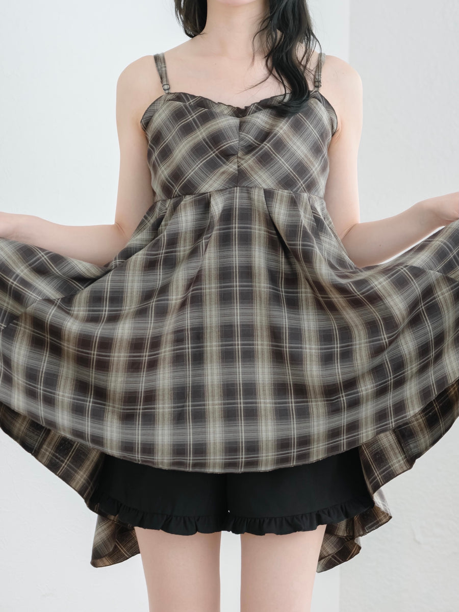 フリルショートパンツ