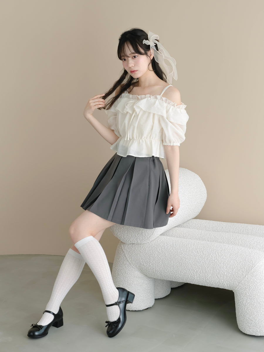 ボックスプリーツミニスカート