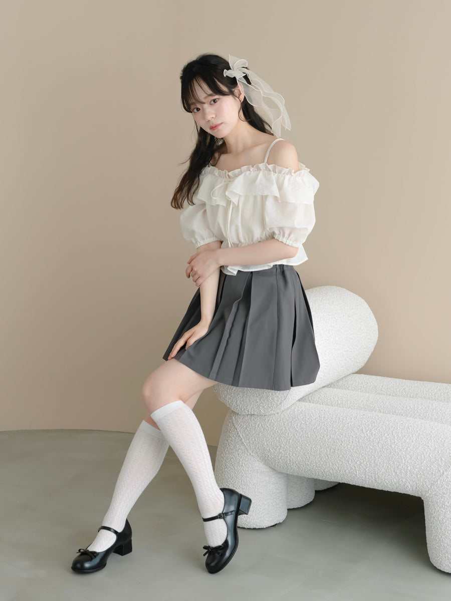 ボックスプリーツミニスカート