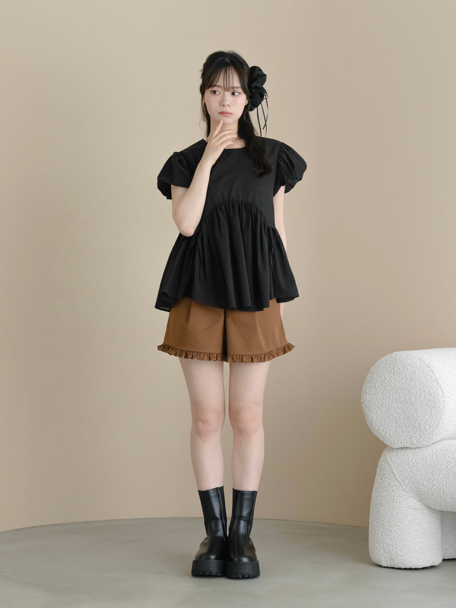 フリルショートパンツ
