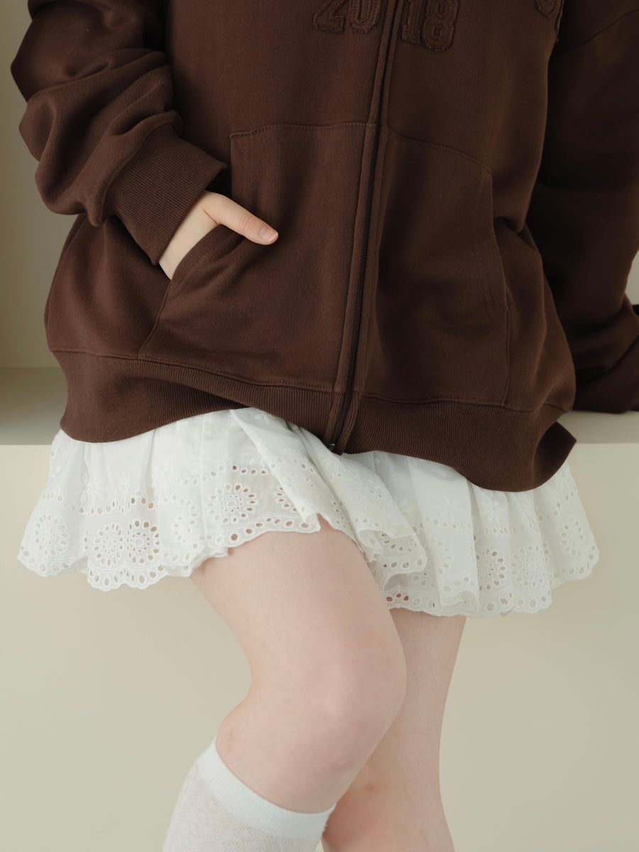 Lace flare mini skirt